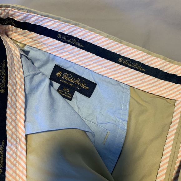 Brooks Bothers mens shorts tropical pineapples 33W - Picture 3 of 3